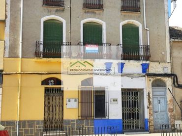 Wohngebäude zum Verkauf in Calle San Pedro 5
