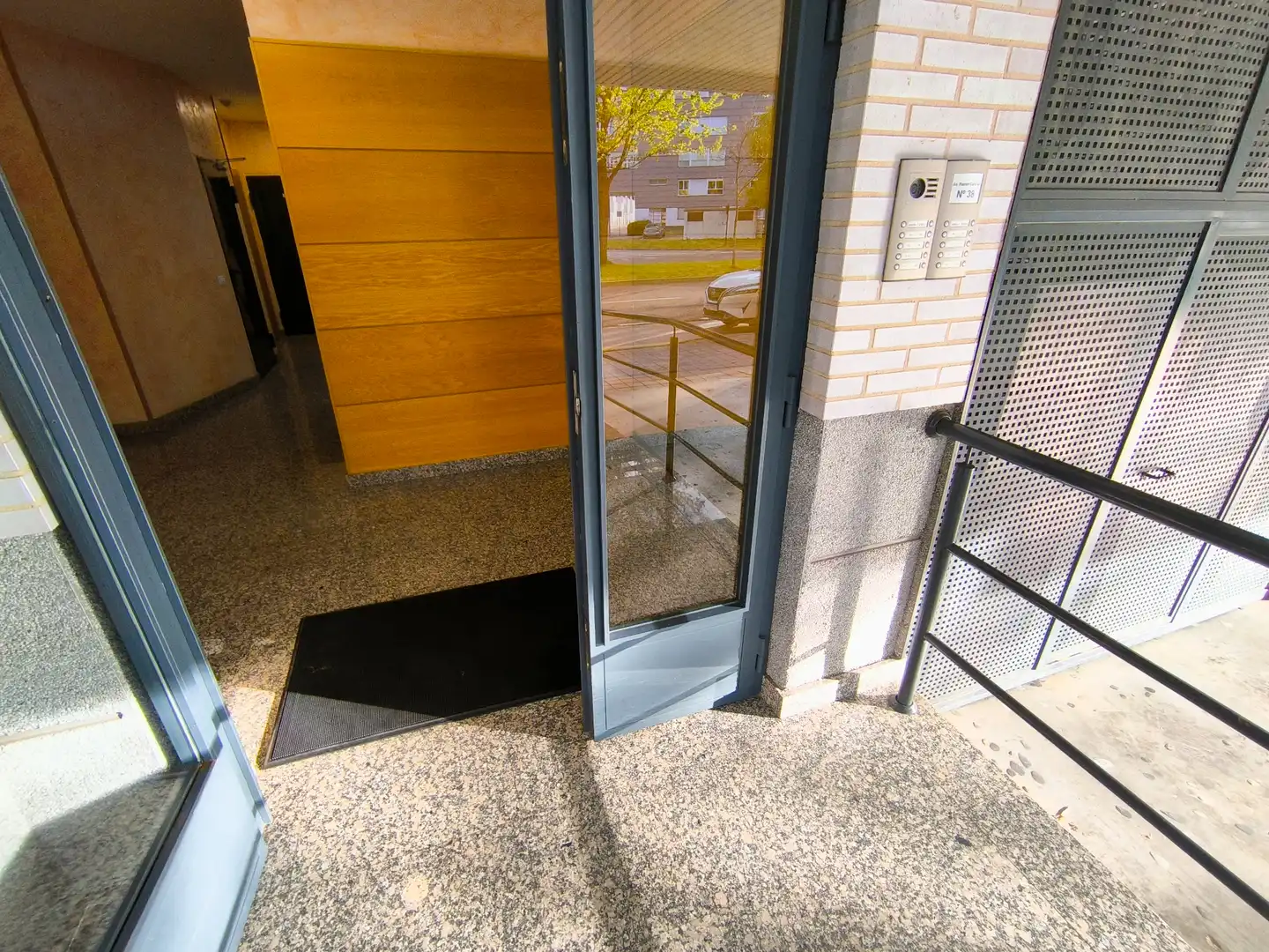 Doble amb ascensor en venda a Avenida Ramón Carande 38, imagen 11