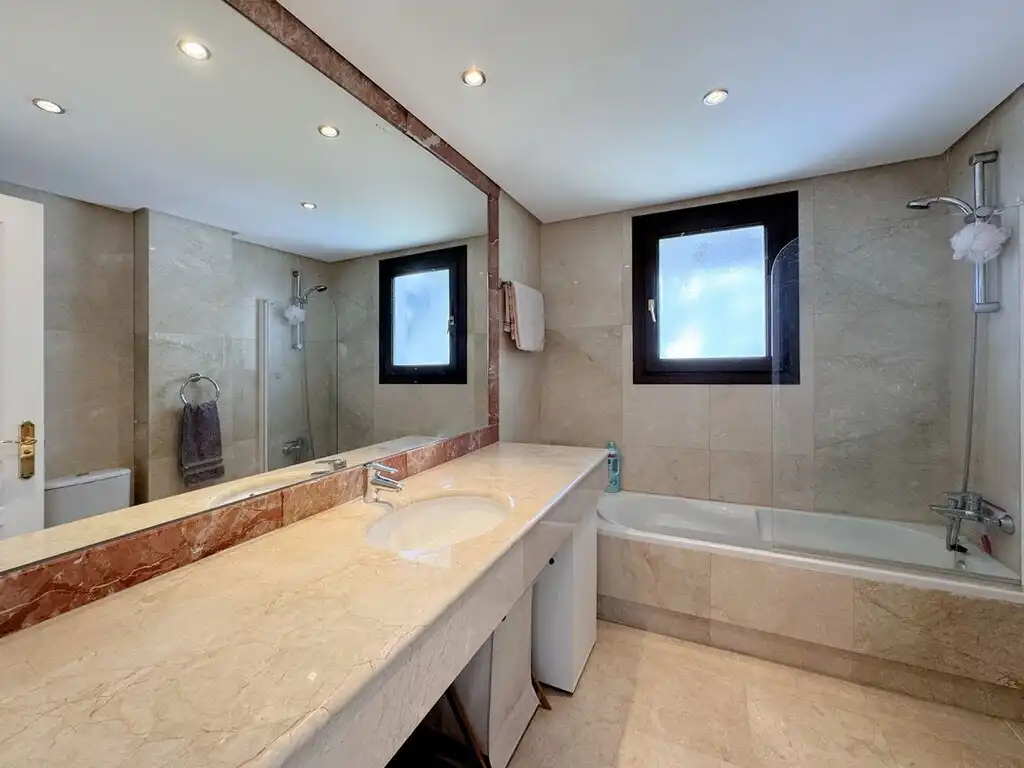 Bathroom of Duplexes for sale in Mijas  with Air Conditioner, Terrace and Storage room