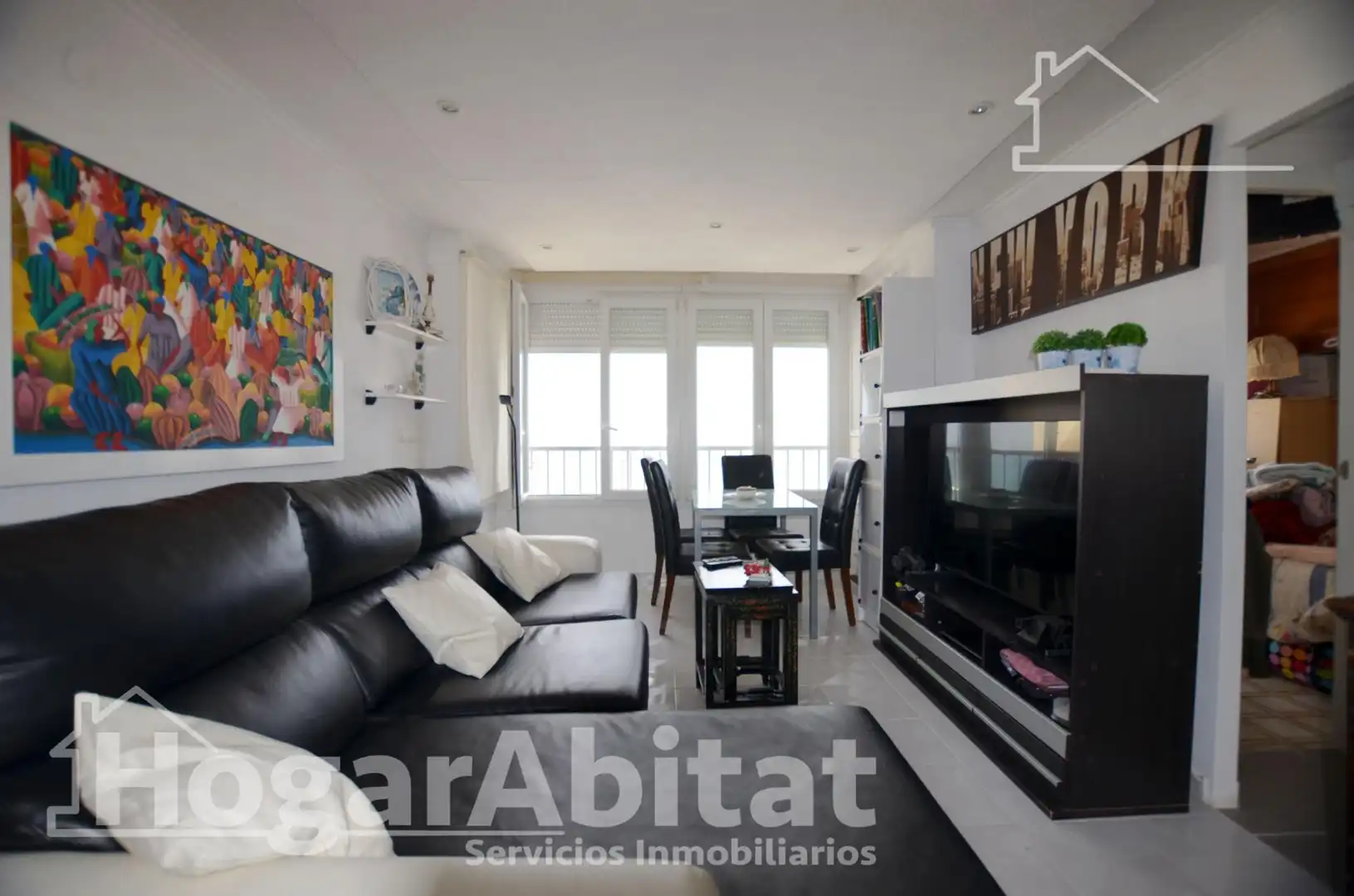 Wohnzimmer von Wohnung zum Verkauf in Gandia mit Klimaanlage, Privatgarten und Gemeinschaftspool