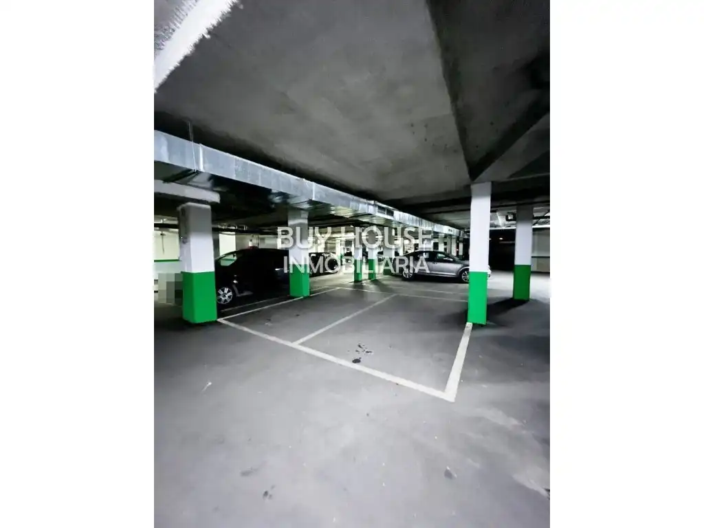 Parking of Flat for sale in Magán  with Oven