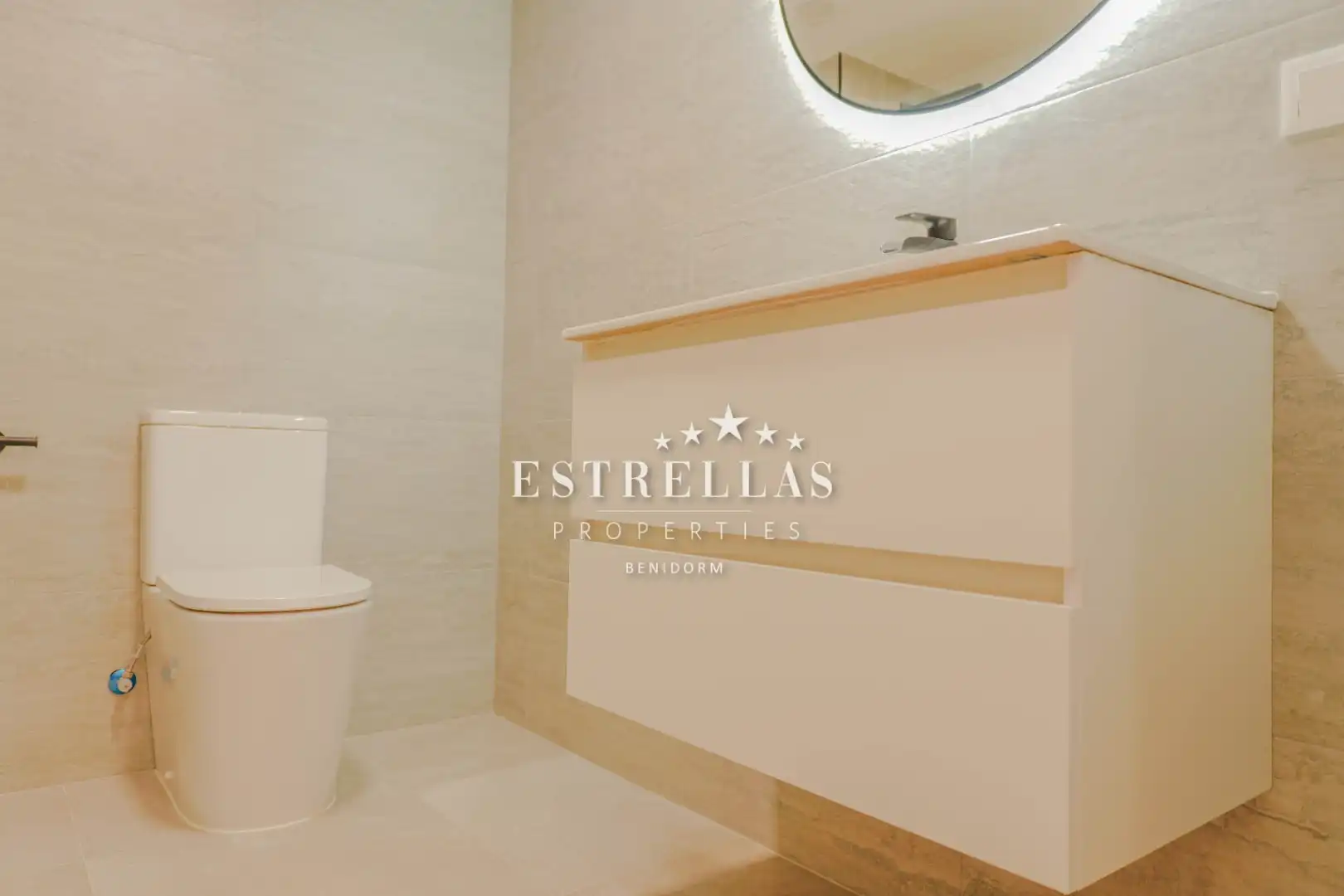 Baño de Apartamento en venta en Altea con Aire acondicionado, Calefacción y Trastero
