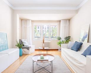 Living room of Flat for sale in  Zaragoza Capital  with Heating, Terrace and Storage room