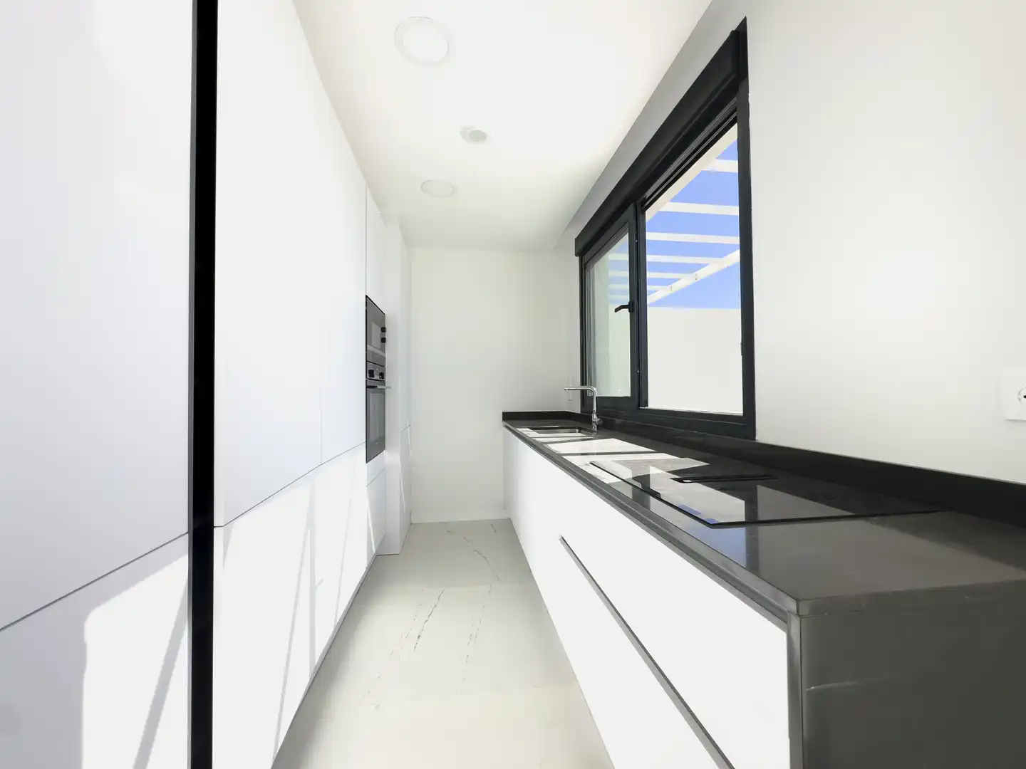 Cocina de Ático en venta en Casares con Terraza, Trastero y Piscina