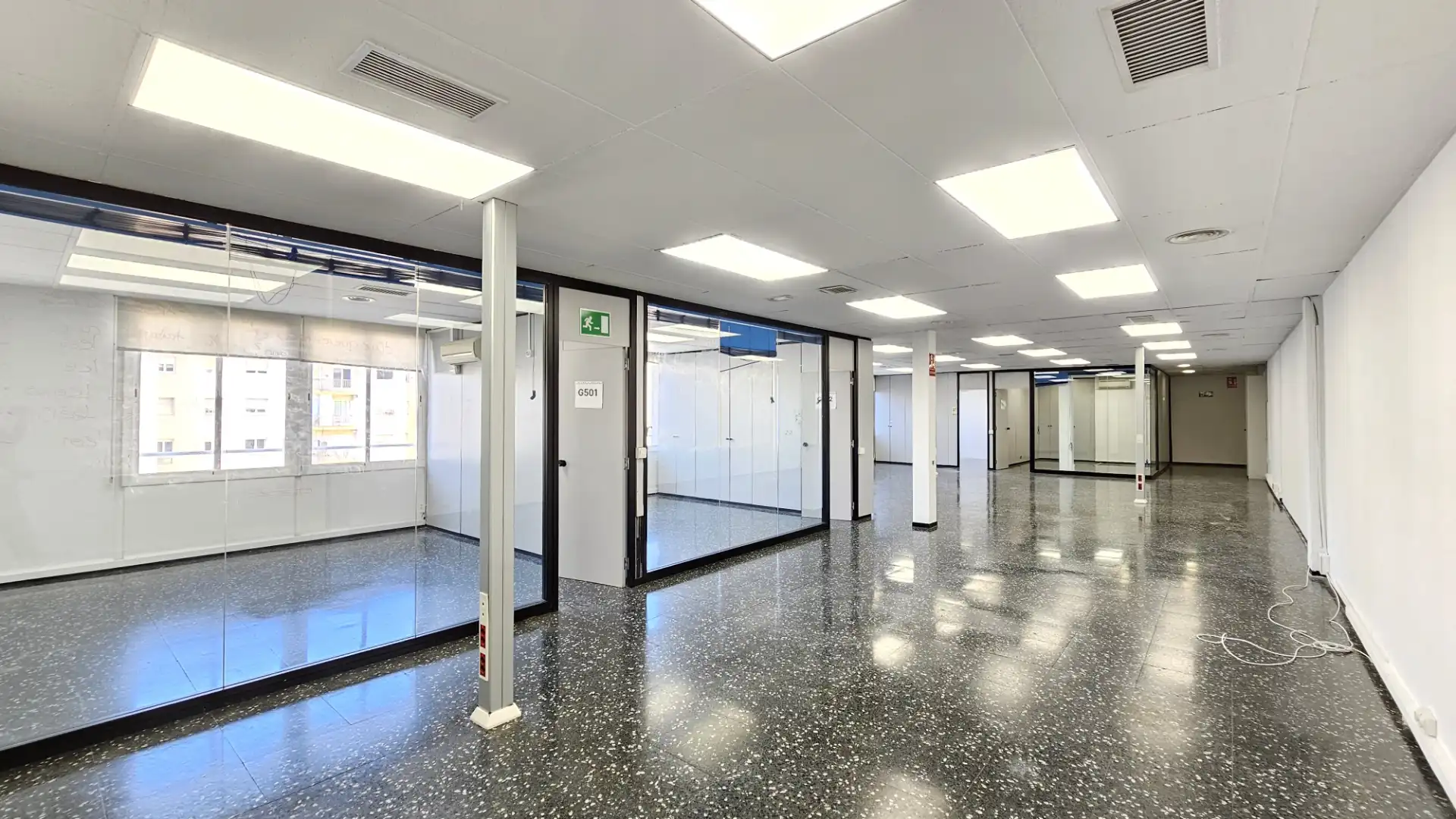 Oficina de alquiler en Barcelona con Aire acondicionado, Calefacción y Terraza