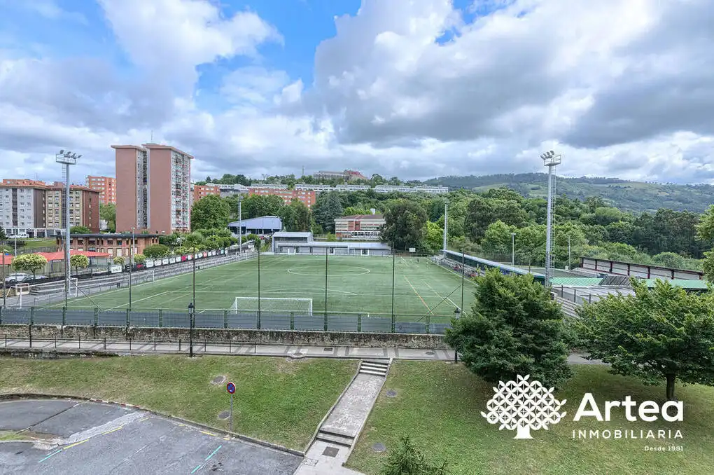 Terrassa de Pis en venda en Barakaldo  amb Calefacció i Terrassa
