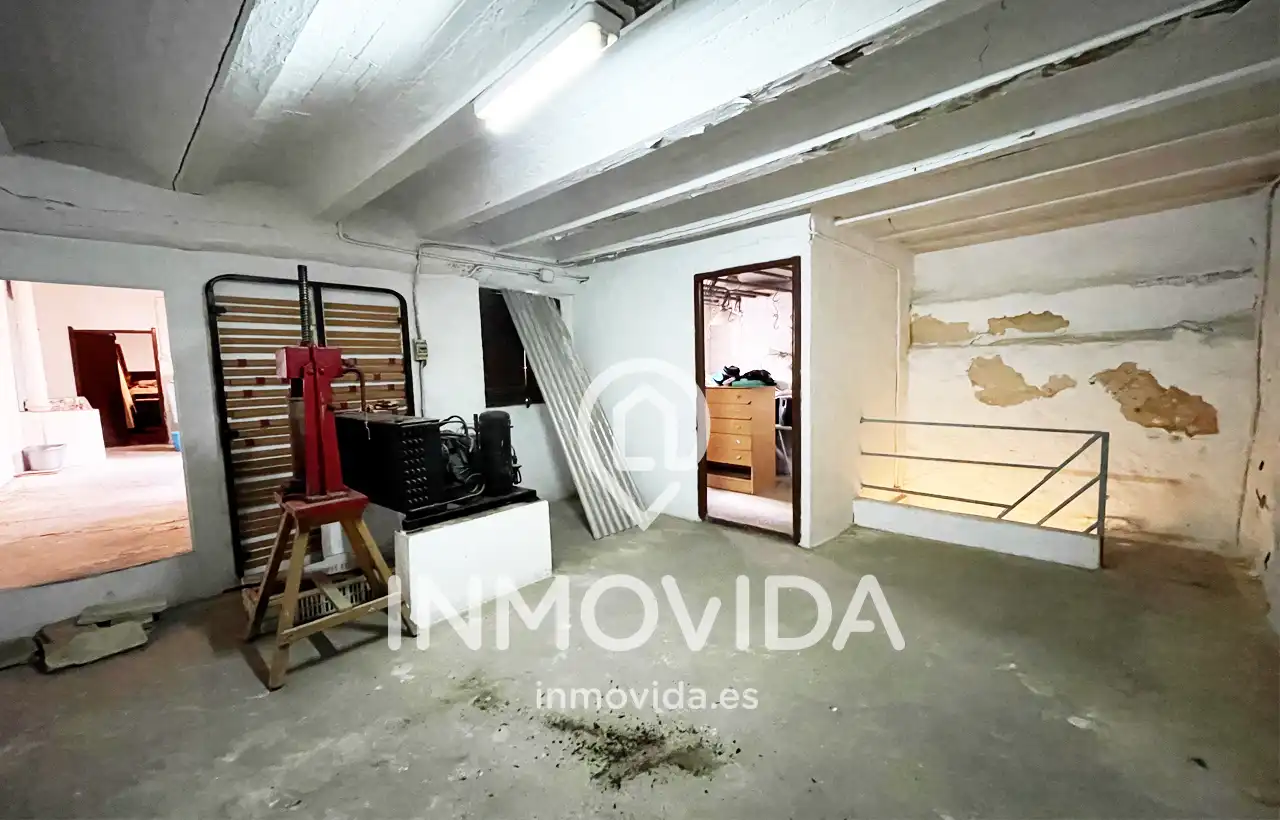 Casa o xalet en venda en Xàtiva amb Terrassa, Traster i Moblat