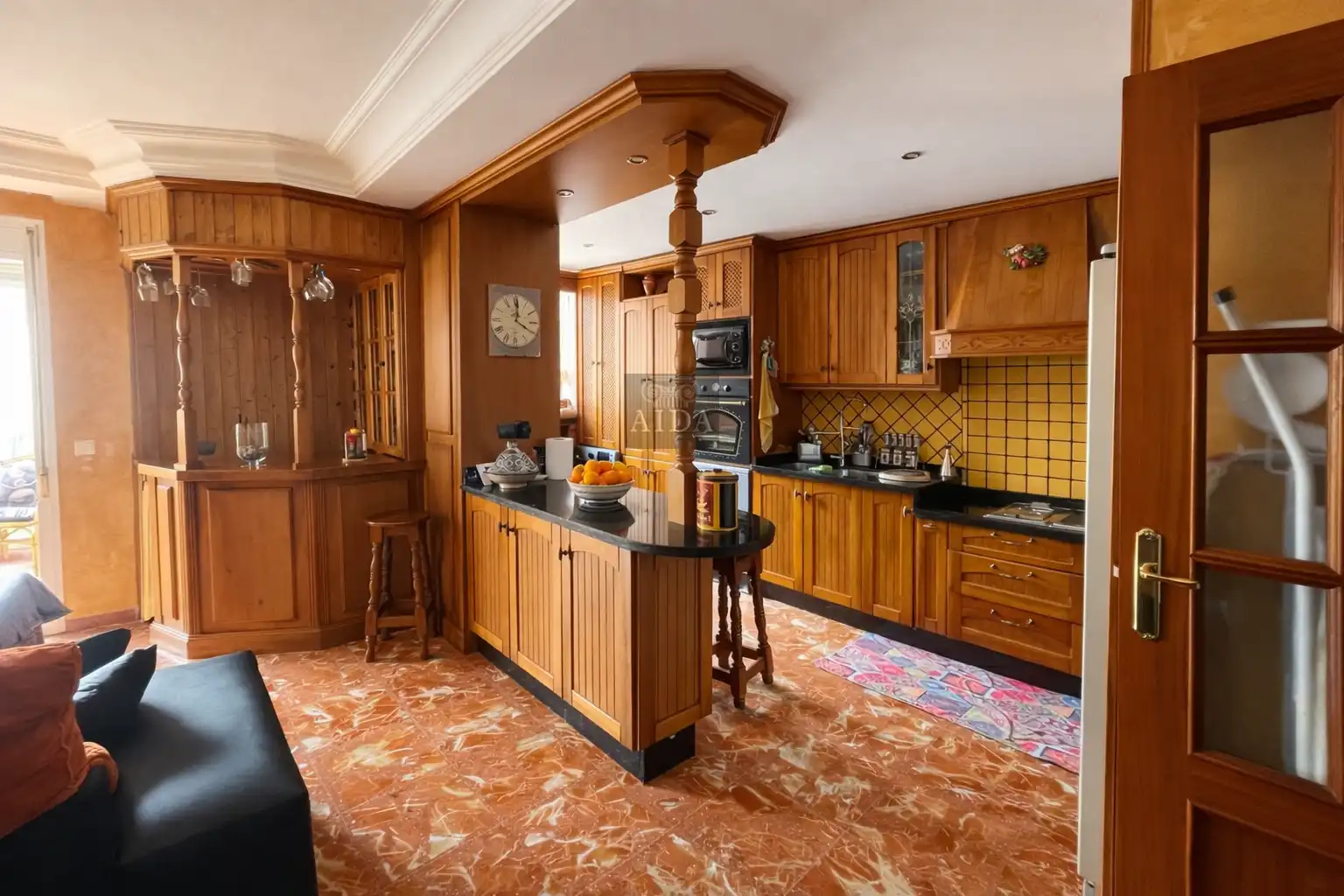 Piso con ascensor en venta en Estepona Pueblo, imagen 5