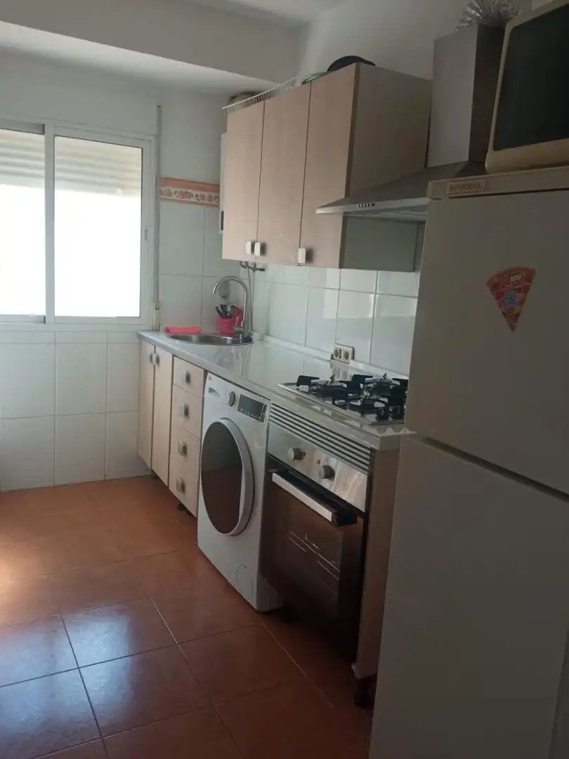 Cocina de Piso de alquiler en Granada con Terraza y Amueblado