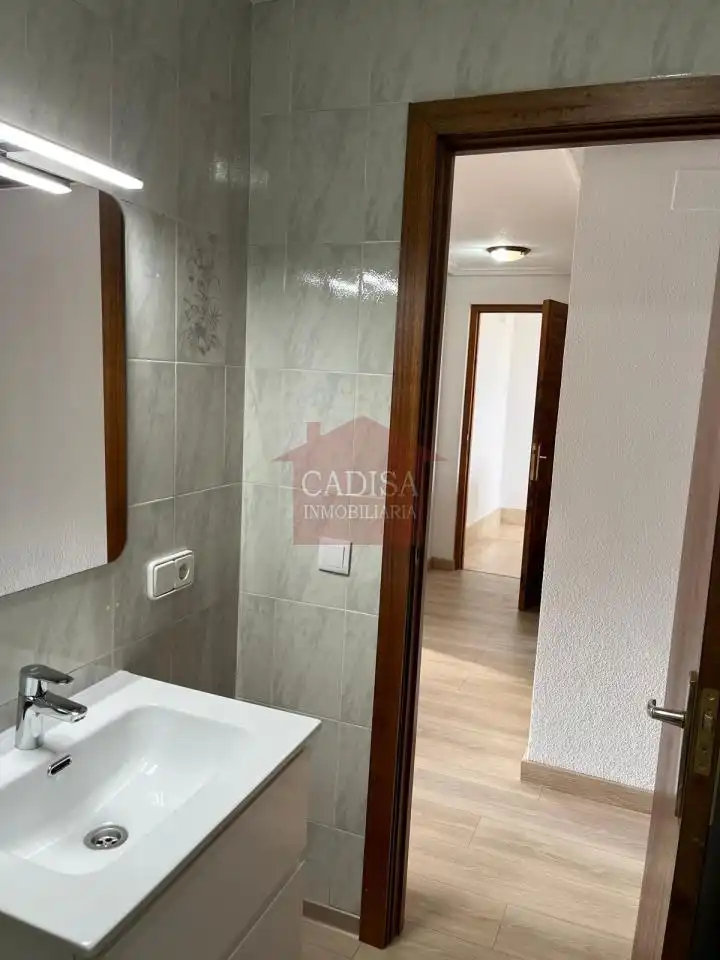 Baño de Piso en venta en Ledesma con Calefacción y Balcón