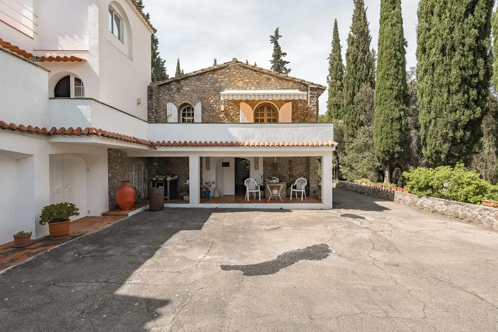 Vista exterior de Casa o chalet en venta en Cabanelles con Calefacción, Terraza y Balcón