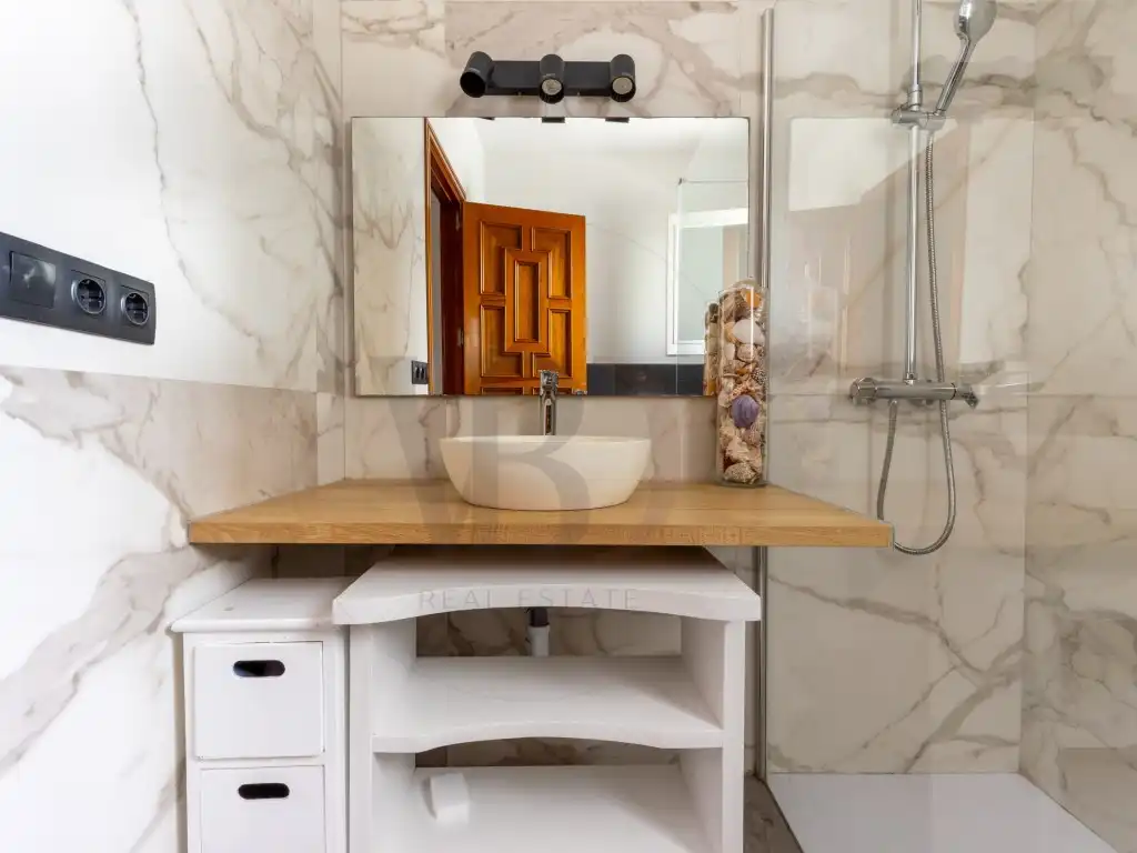 Badezimmer von Wohnungen zur Miete in Sant Antoni de Portmany
