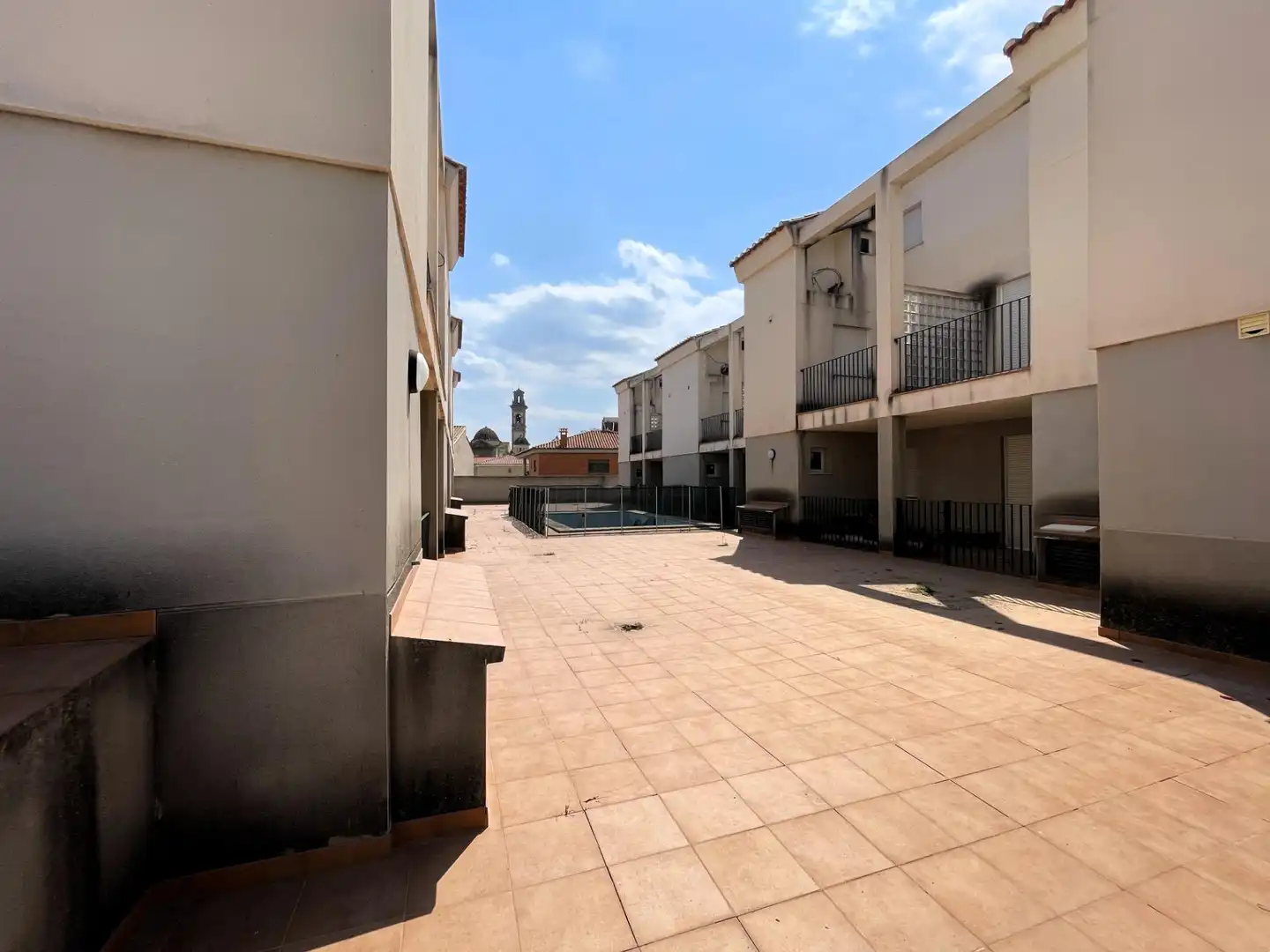 Exterior view of Garage for sale in Caudiel