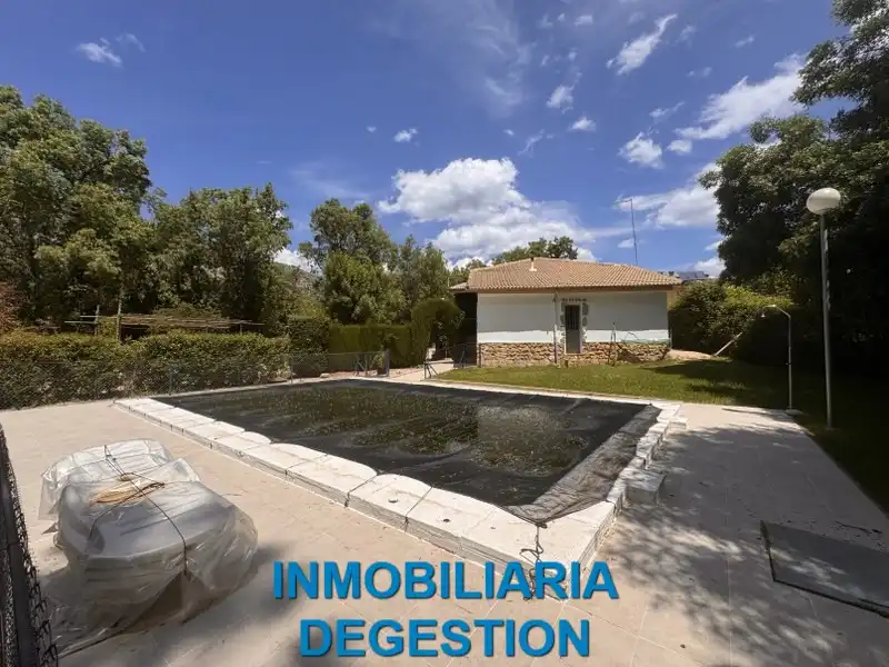 Xalet amb piscina en venda a La Iruela, imagen 4