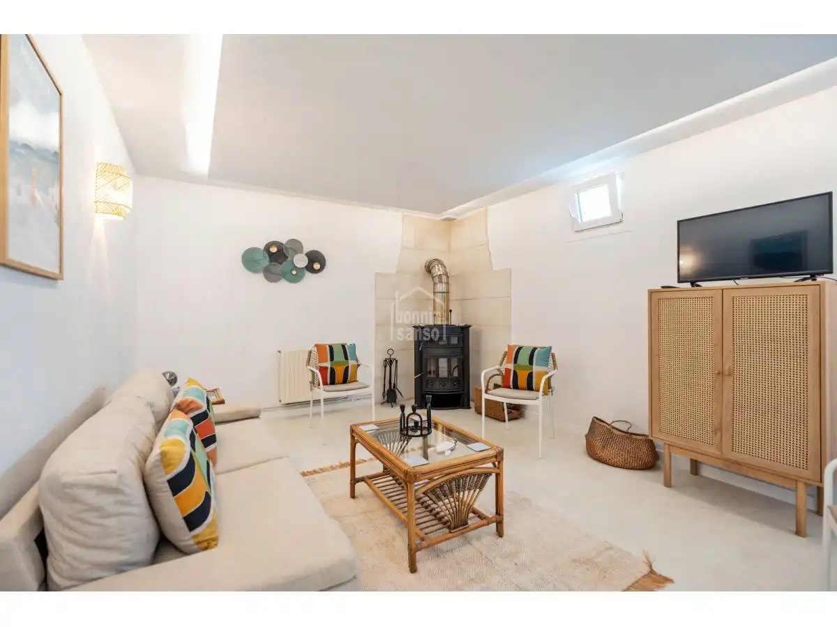 Sala d'estar de Finca rústica en venda en Sant Lluís amb Calefacció, Jardí privat i Terrassa