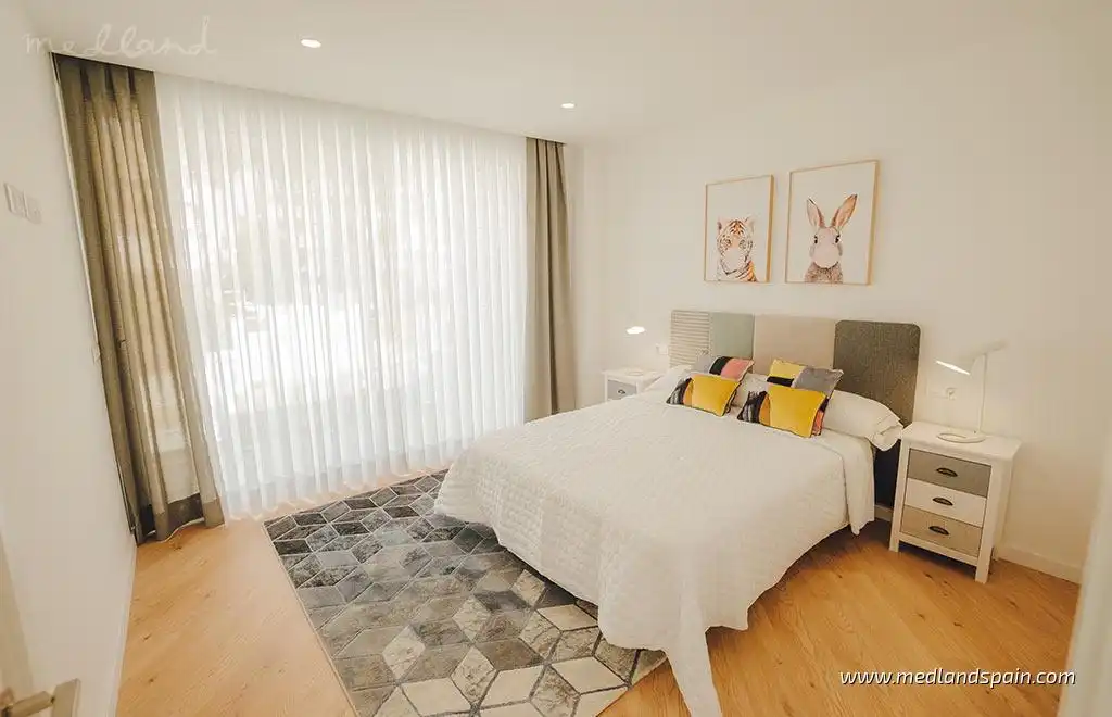 Detached house with pool for sale in Golf Bahía, imagen 9