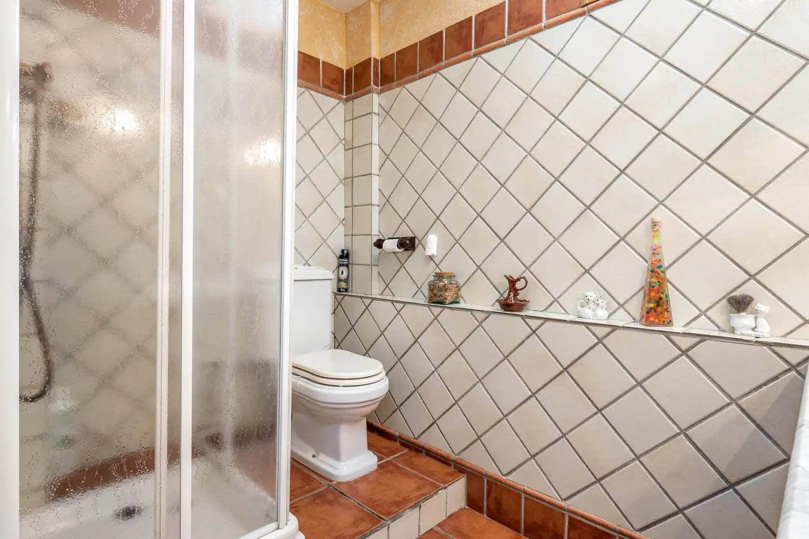 Baño de Casa o chalet en venta en Granada con Aire acondicionado, Calefacción y Terraza