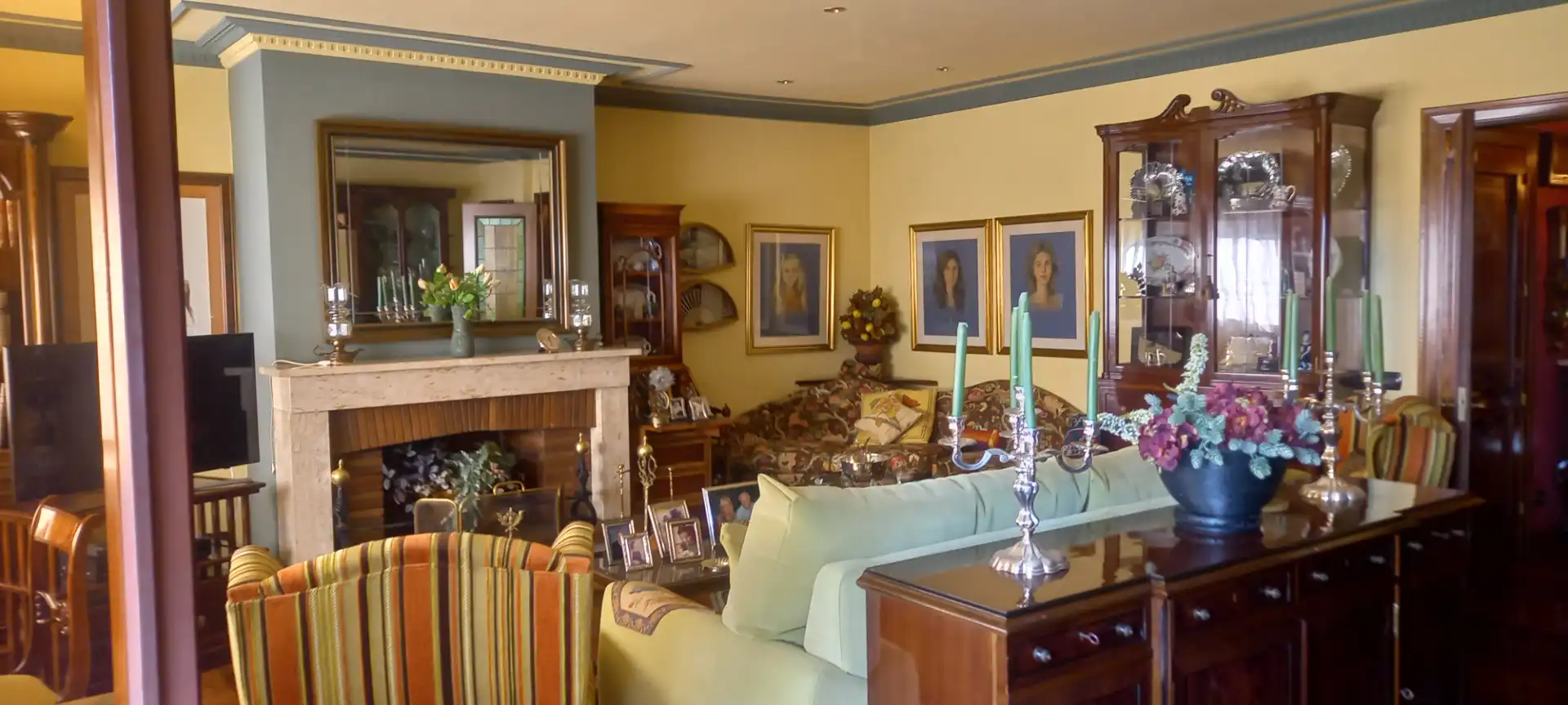 Sala de estar de Piso en venta en Gijón  con Calefacción, Parquet y Terraza