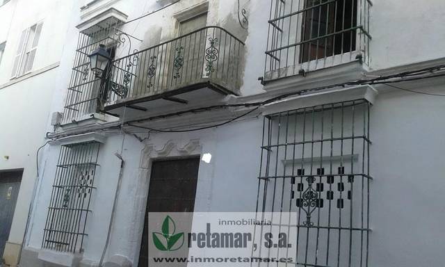 Casa-chalet en Venta en Casco Histórico - Zona Alta