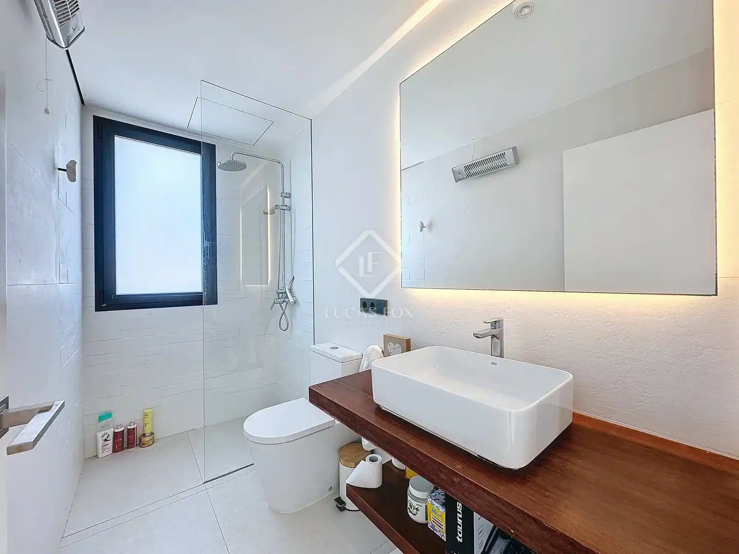 Bathroom of Houses for sale in Es Mercadal  with Air Conditioner, Heating and Private garden