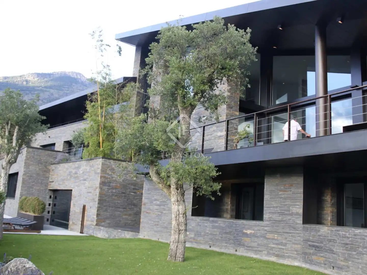 Vista exterior de Casa o chalet en venta en Sant Julià de Lòria con Calefacción, Jardín privado y Parquet