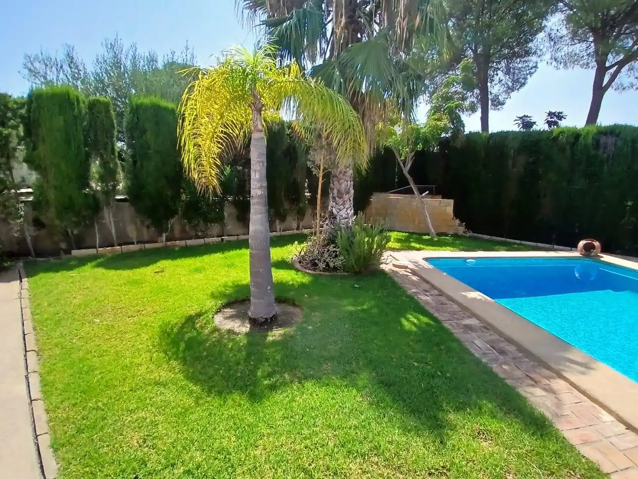 Schwimmbecken von Haus oder Chalet zum Verkauf in Aljaraque mit Heizung, Privatgarten und Schwimmbad