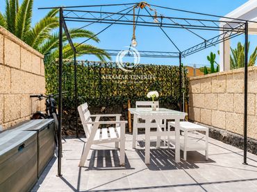 Appartement compact avec piscine à vendre à CALLE LA TOSCA