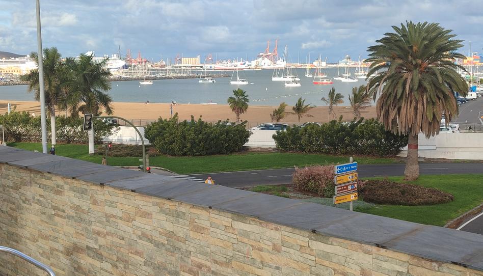 Photo 1 of Single-family semi-detached for sale in Calle León y Castillo, Ciudad Jardín, Las Palmas