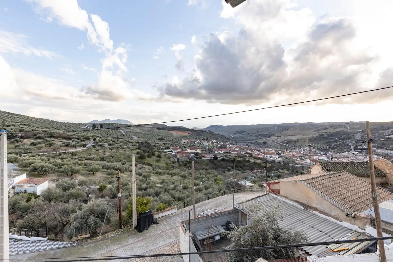 Vista exterior de Planta baja en venta en Moclín con Terraza, Amueblado y Balcón