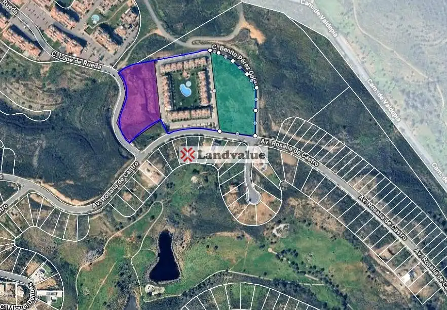 Lands and plots for sale in Rosalía De Castro 112