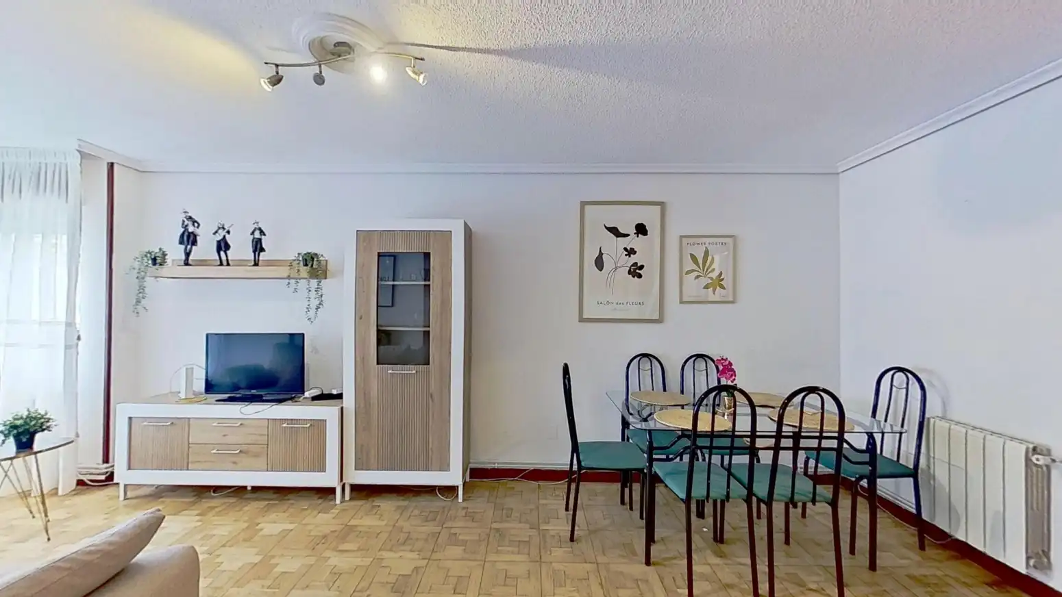 Flat for sale in CL FERNANDO RIOS, Los Castros