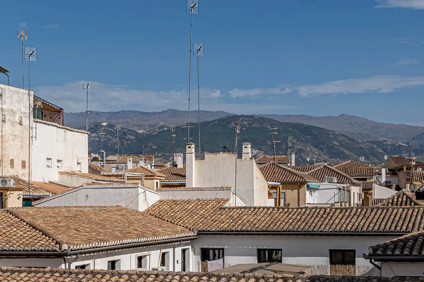 Exterior view of Apartments for sale in Granada  with Furnished