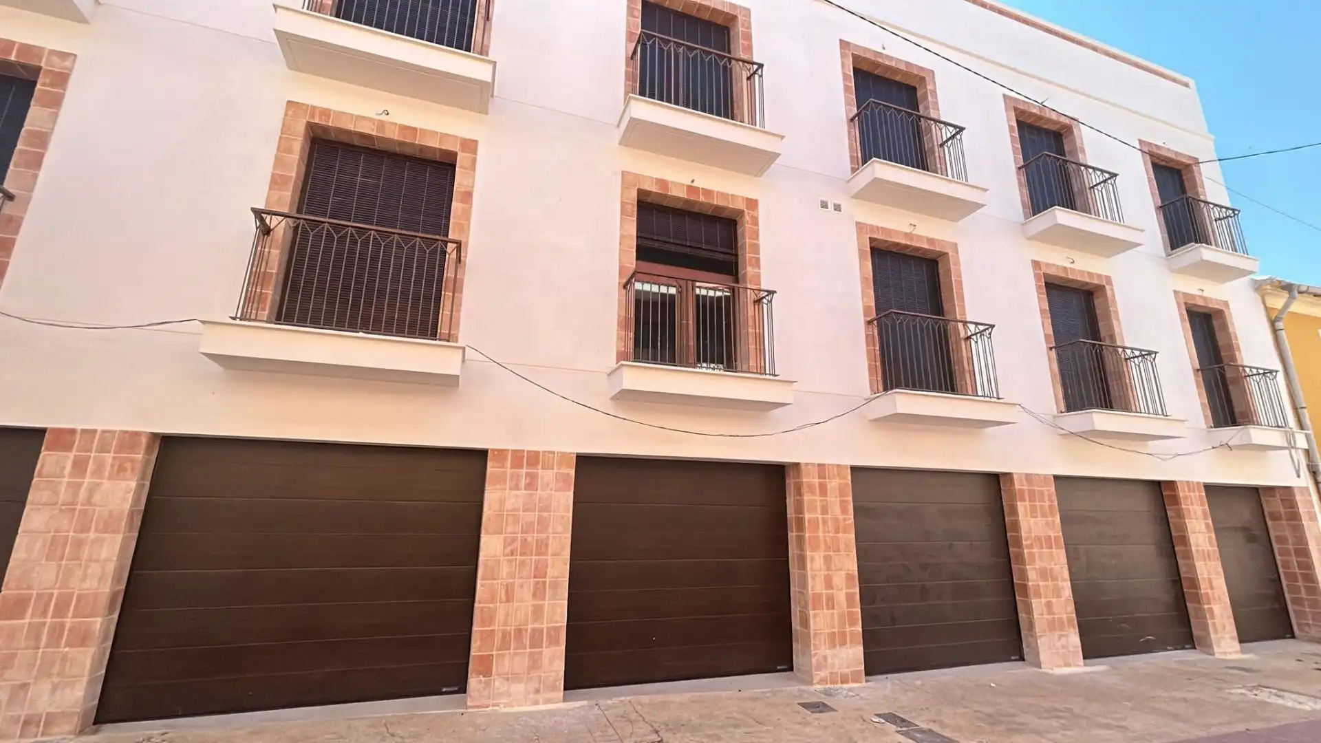 Apartamento con terraza en venta en Hondón de las Nieves / El Fondó de les Neus, imagen 4
