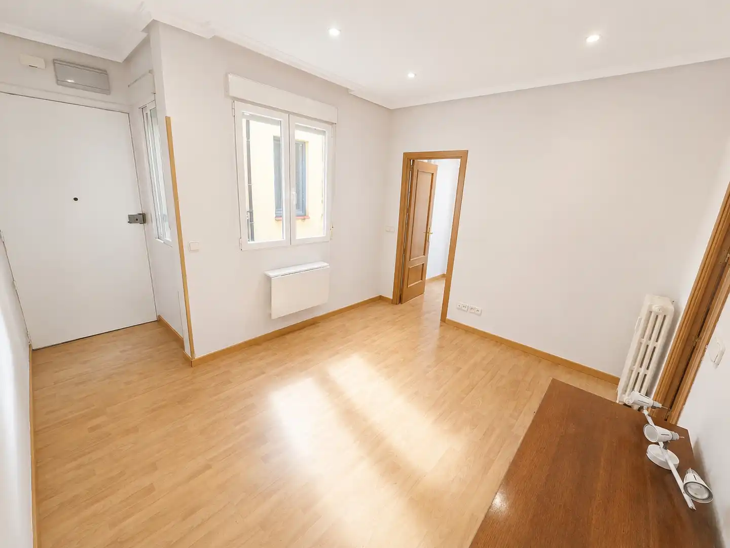 Flat with lift to rent in Avenida de Menéndez Pelayo, imagen 2