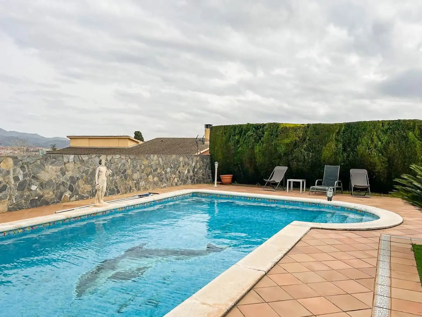 Piscina de Casa o xalet en venda en Esparreguera amb Aire condicionat, Calefacció i Jardí privat