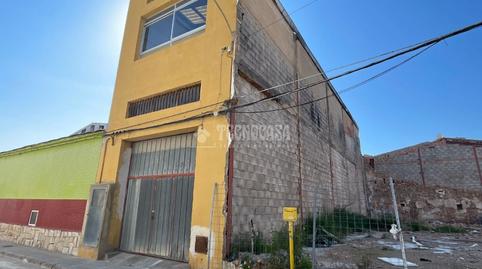 Foto 2 de Edifici en venda a Polígono del Aeropuerto, Valencia