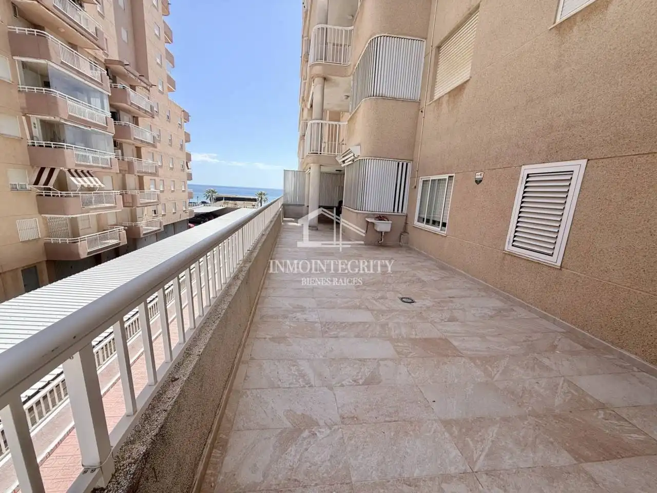 Vista exterior de Apartament en venda en Oropesa del Mar / Orpesa amb Terrassa, Traster i Moblat