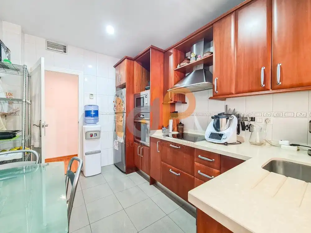 Küche von Wohnung zum Verkauf in Huércal-Overa mit Klimaanlage, Abstellraum und Balkon