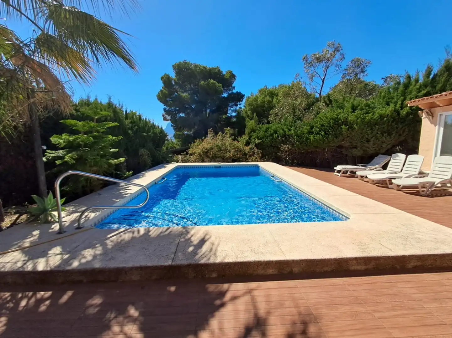 Piscina de Casa o chalet de alquiler en L'Alfàs del Pi con Aire acondicionado, Calefacción y Jardín privado