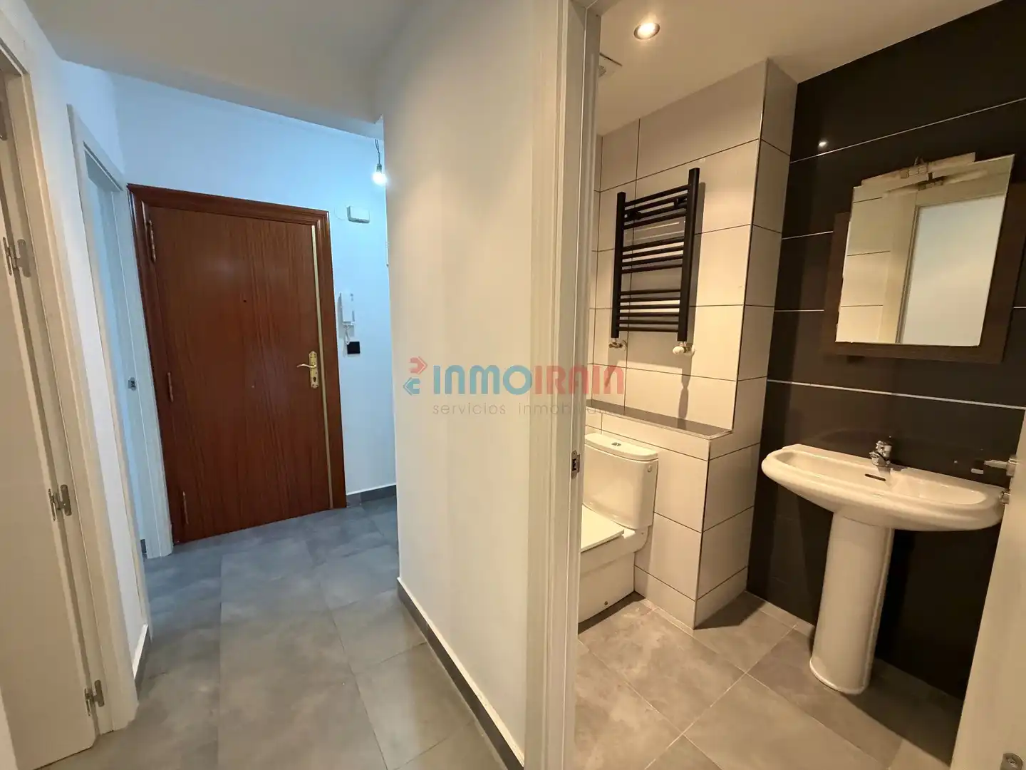 Schlafzimmer von Wohnung zum Verkauf in Zumarraga mit Heizung