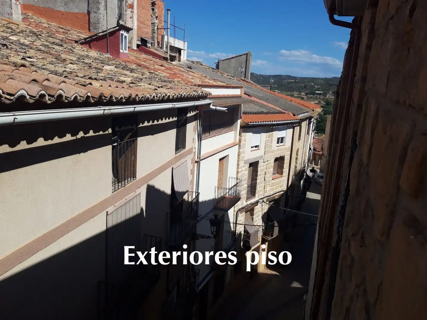 Vista exterior de Àtic en venda en Maella amb Aire condicionat, Moblat i Forn