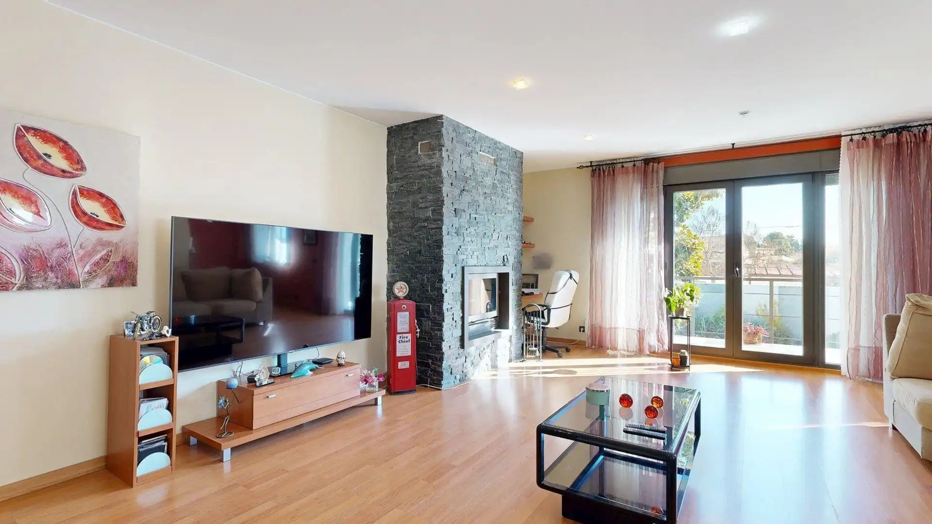 Wohnzimmer von Haus oder Chalet zum Verkauf in Nuez de Ebro mit Klimaanlage, Heizung und Privatgarten