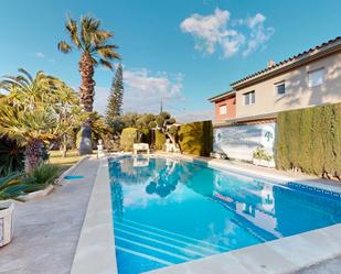 Piscina de Casa o xalet en venda en Mont-roig del Camp amb Aire condicionat, Calefacció i Jardí privat