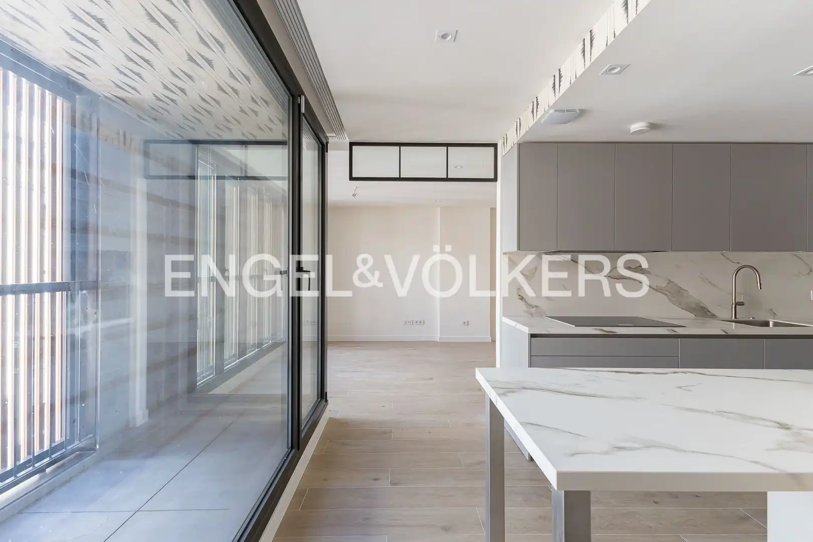 Cocina de Piso en venta en Madrid con Aire acondicionado, Calefacción y Jardín privado
