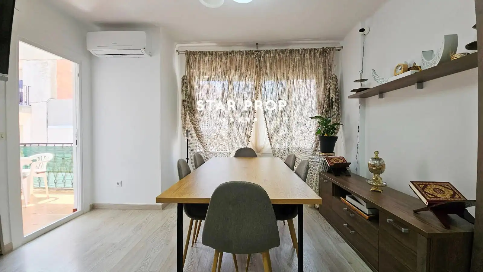 Dining room of Flat for sale in Roses  with Heating, Terrace and Oven
