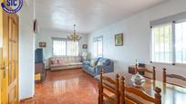 Sala d'estar de Casa o xalet en venda en Chiva