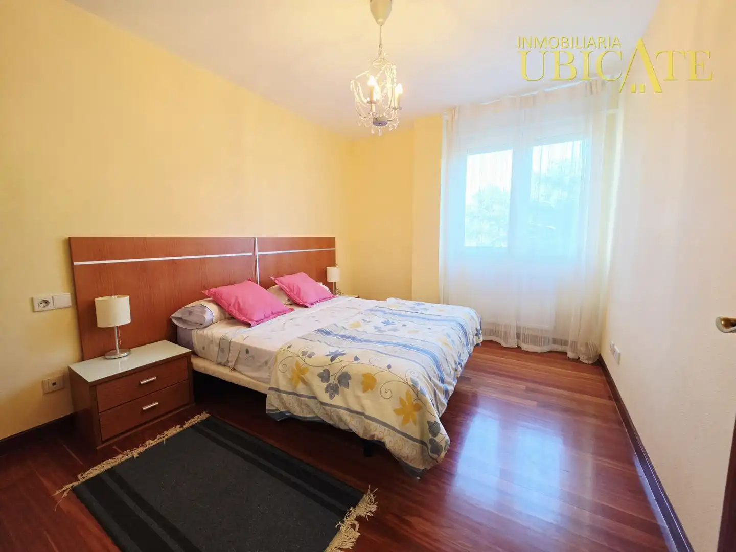Habitación de Piso en venta en Castro-Urdiales con Calefacción, Parquet y Terraza