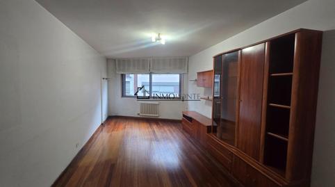 Foto 3 de Piso en venta en Campo da Torre - Mollabao, Pontevedra Capital