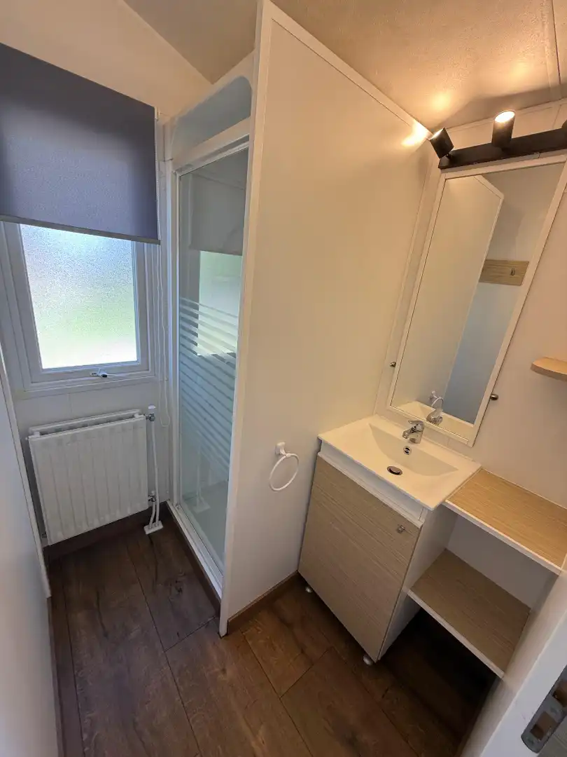 Baño de Piso de alquiler en Villaviciosa de Odón con Aire acondicionado, Calefacción y Amueblado