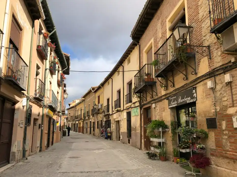 Residential land for sale in Calle de la Cava, imagen 5